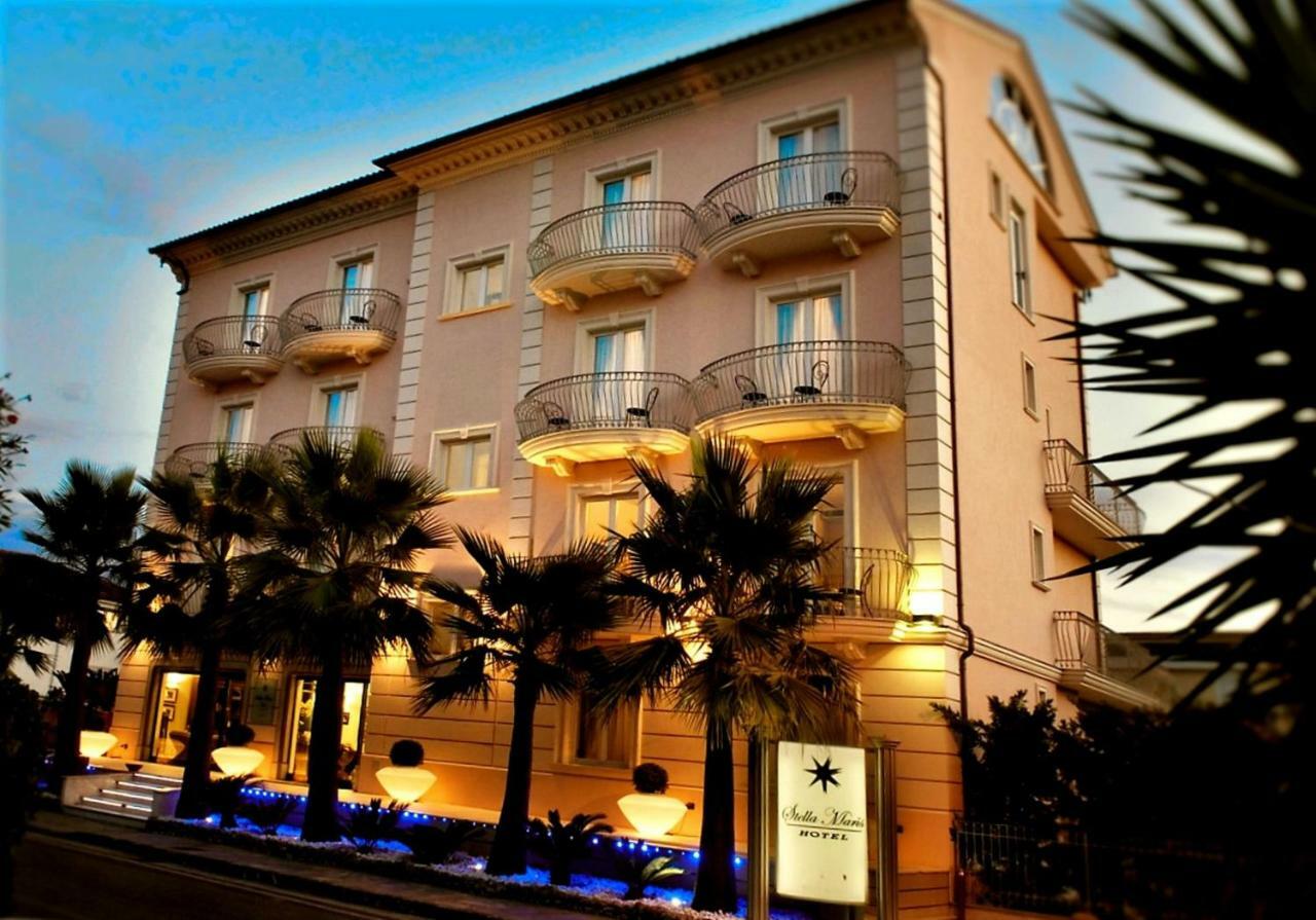 Hotel Stella Maris Casal Velino Exteriör bild